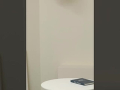 The new type of artificial flower, a single dancing orchid, is suitable for hotel and restaurant dec