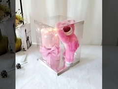 For graduation season, I gave my classmates and teachers strawberry bear dolls, rose bouquets, Qixi 