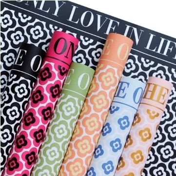 Good price Waterproof Handmade Flower Wrapping Paper 56*56cm Four-Leaf Clover Design online