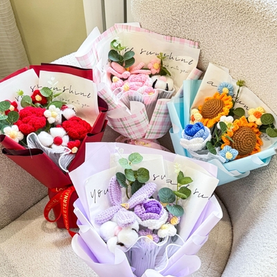 Good price 520 Mother's Day Bouquet Woolen Knitted Handmade Flowers for Graduation Season online