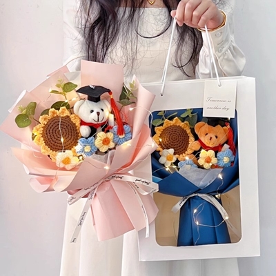 Good price Graduation Bear Sunflower Knit Bouquet Set Creative Handmade Gift Yarn Flower Gift for Teachers Birthday Gift online