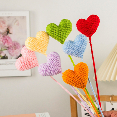 Good price Finished Product Love Heart Wool Knitting Hand Crochet Creative Artificial Flower Bouquet online