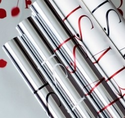 Good price Flower Wrapping Paper Rose Petal Mirror Paper online