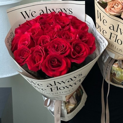 Good price Xihua Mirror's new Maillard style poster, bouquet wrapping paper, waterproof pearlescent film, special wholesale for flower shop materials online