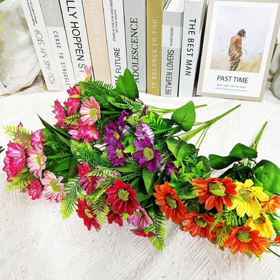 Good price Simulated chamomile, small daisies and chrysanthemums for indoor and outdoor decoration online