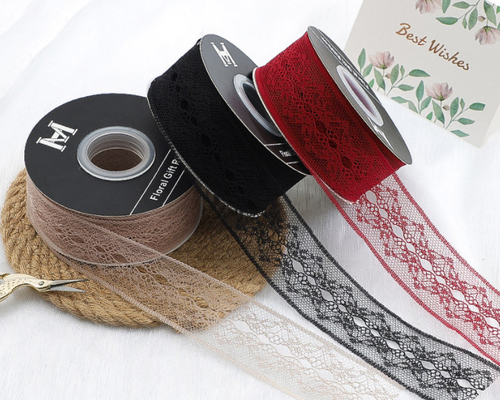 Good price 4cm lace ribbon edging nylon bouquet DIY material ribbon gift cake baking ribbon flower packaging ribbon online