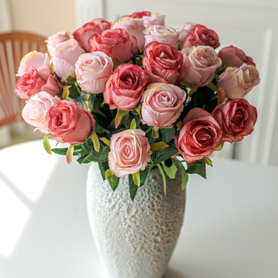Good price Rose simulation flower silk flower 2022 new bouquet plastic flower arrangement decoration living room decoration fake flower online