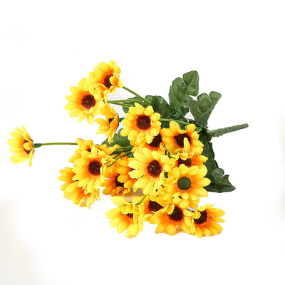 Good price The new seven-headed sunflower product, the small bouquet, is a popular cross-border bestseller for home living room decoration online