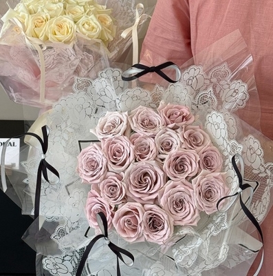 Good price Small lace waterproof packaging paper, flower packaging, opp film, bouquet packaging paper, fresh flower art, bouquet packaging online