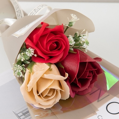Good price Artificial rose bouquets, soap flowers, artificial flowers, graduation season souvenirs, gift boxes, cross-border wholesale for festivals online