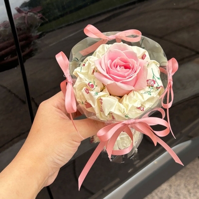 Good price Ins candy colors fascinate you, small bouquets of artificial flowers, soap flowers, finished products, surprising romance, craftsmanship, stall, wholesale and retail online