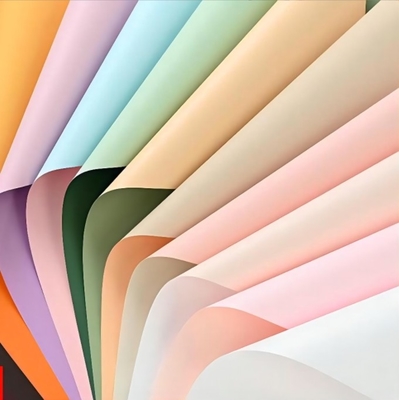 Good price Wholesale flower wrapping paper, gift bouquet packaging materials, two-color waterproof Ouya paper, free shipping, gift flower paper included online