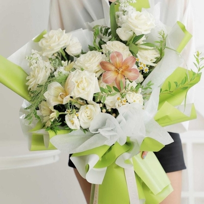 Good price Customized Size Floral Wrapping Paper 58*58cm Plastic Film For Florist Packing online