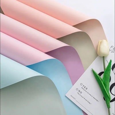 Good price Fresh Flower Wrapping Paper Waterproof Pearl Paper 58CM * 58CM Customized 35X58X0.2 cm online