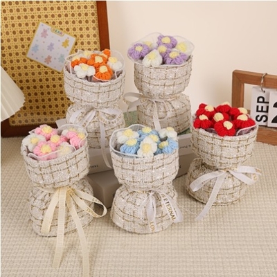 Good price Small Style Knitted Wool Bouquet 8 Puff Flowers Hand-Woven Bouquet Creative Birthday Gift Multiple Color 10*10*15cm online