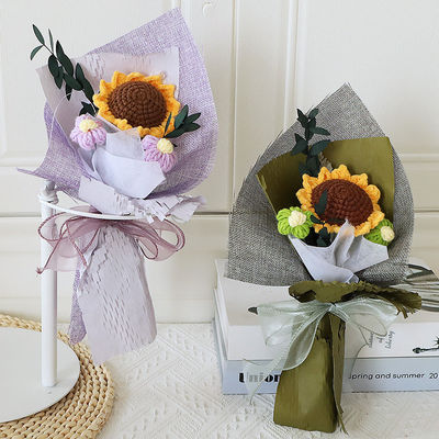 Good price Flowers Variety Hand-knitted Woolen Knit Bouquet Perfect Gift for Girls' Birthday or Graduation online