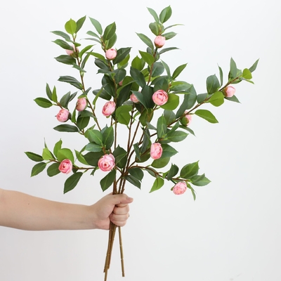 Good price Camellia Artificial Flowers for Wedding Photography Props and Living Room Dining Table Decoration in Plastic Material online