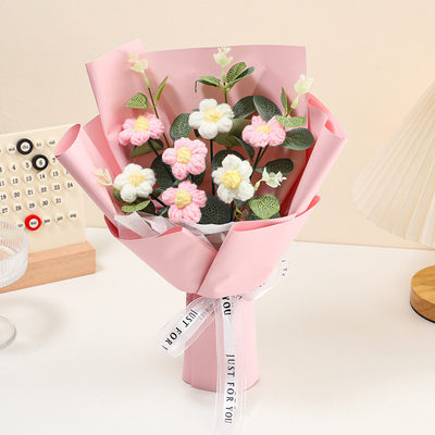 Good price Handmade Yarn Flower Bouquet Crochet Knitted Floral Gift Faux Blooms Handheld Bouquet with Multiple Color online
