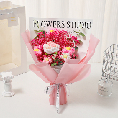 Good price Rose and Baby's Breath Dried Flowers Knitted Bouquet Handwoven Yarn Floral Arrangement 30x30cm online