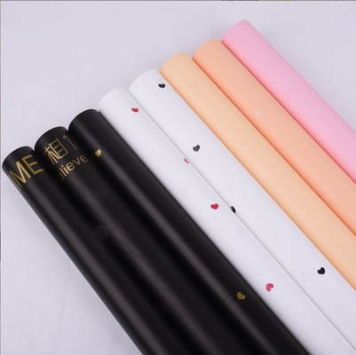 Good price New romantic series heart-shaped flower bouquet wrapping paper material, flower shop rose flower wrapping paper online