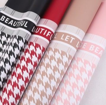 Good price Fashionable Thousand Bird Grid Waterproof Floral Flower Packaging Paper online