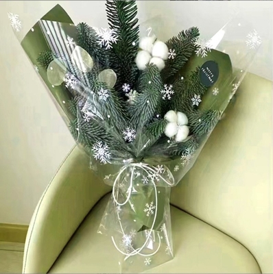 Good price Christmas waterproof snowflake cellophane flower shop, Christmas Eve flower bouquets, gifts, apple packaging factory wholesale and direct sales online