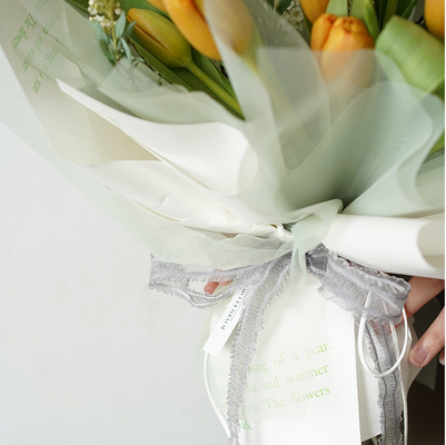 Good price Flower Bouquets and Wrinkled Edge Ribbons Perfect for DIY Crafts and Holiday Gift Wrapping Washable and Durable online