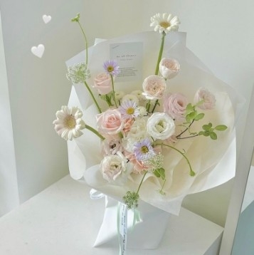 Good price 57*57cm Macaron Extra Thick Pearl Film Floral Flower Packaging Paper with Many Colors online