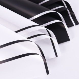 Good price Black and White Aristocratic Matte Floral Flower Wrapping Paper for Bouquet Packing in Many Colors online