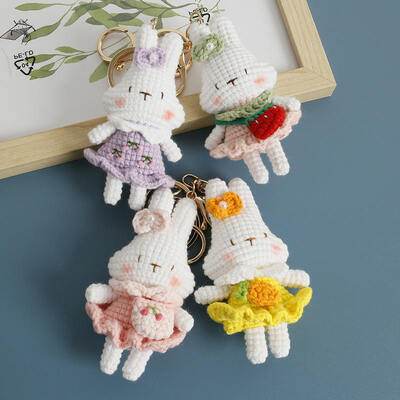 Good price Handmade Knitted Rabbit Keychain Cute Wool Knitted Flowered Rabbit Doll Handcrafted Exquisite Decorative Item online
